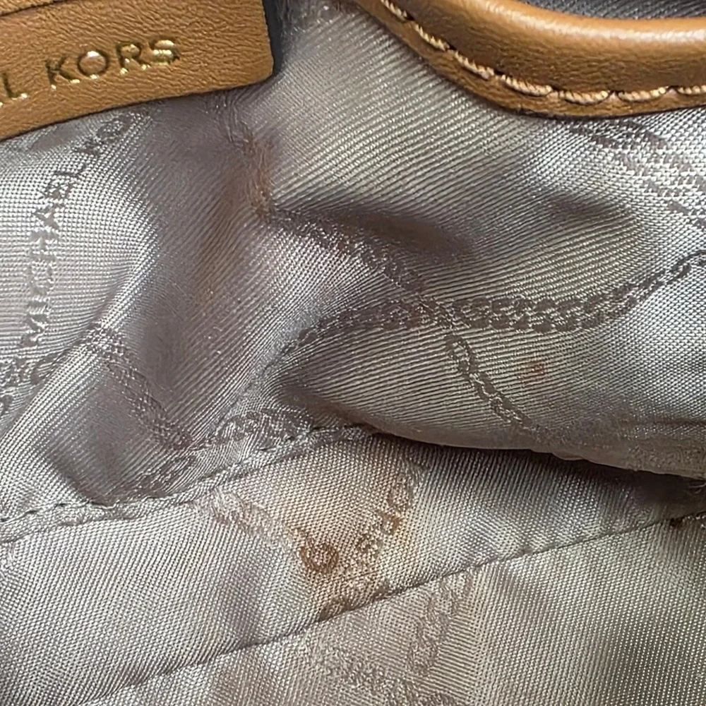 Michael Kors Womens Veronica Small Acorn Signature‎ Logo Satchel Crossbody Bag